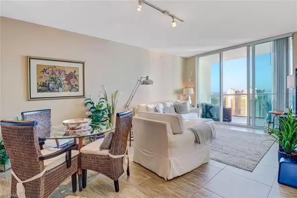 3000 Oasis Grand BLVD #3006, Fort Myers, FL 33916