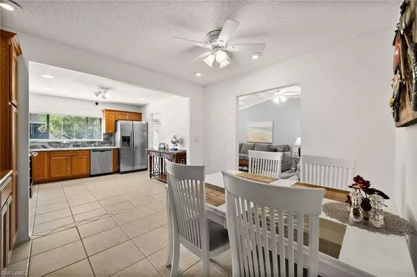 11660 Pointe Circle DR, Fort Myers, FL 33908