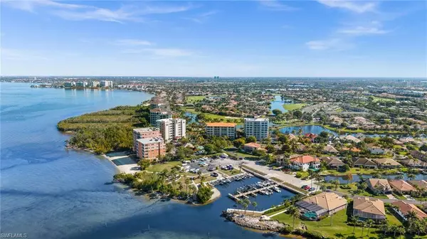 11962 Seabreeze Cove LN, Fort Myers, FL 33908