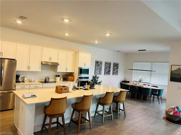 10798 Timber Creek DR, Fort Myers, FL 33913