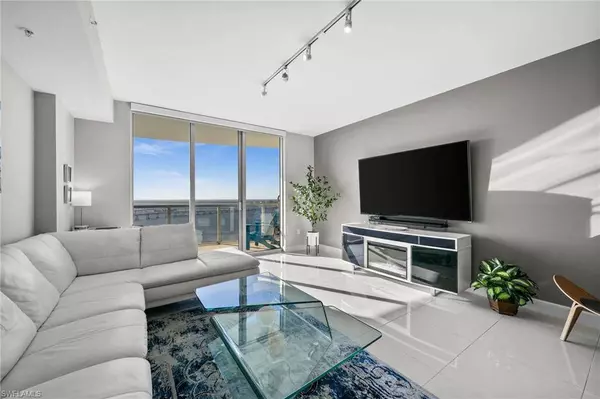 3000 Oasis Grand BLVD #2903, Fort Myers, FL 33916