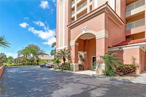 14819 Laguna DR #203, Fort Myers, FL 33908