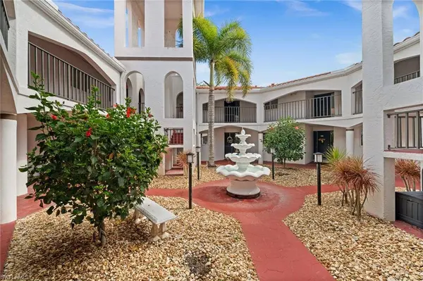 11921 Seabreeze Cove LN #210, Fort Myers, FL 33908