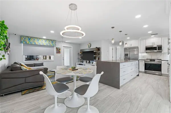 9757 Deerfoot DR, Fort Myers, FL 33919