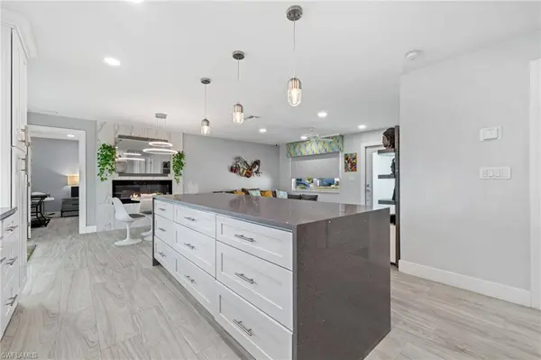 9757 Deerfoot DR, Fort Myers, FL 33919