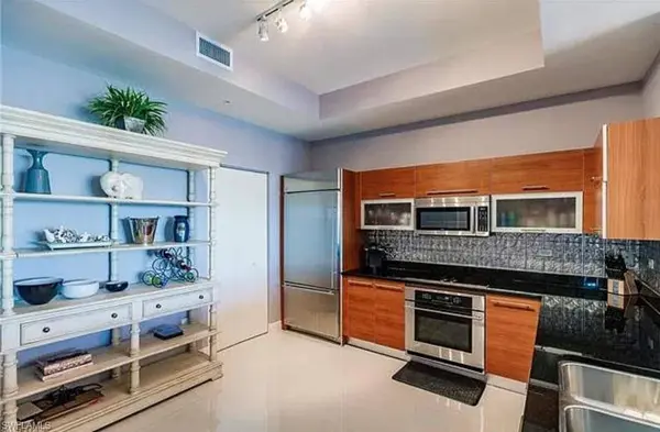 3000 Oasis Grand BLVD #401, Fort Myers, FL 33916
