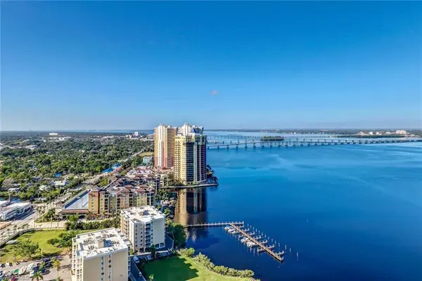 3000 Oasis Grand BLVD #401, Fort Myers, FL 33916