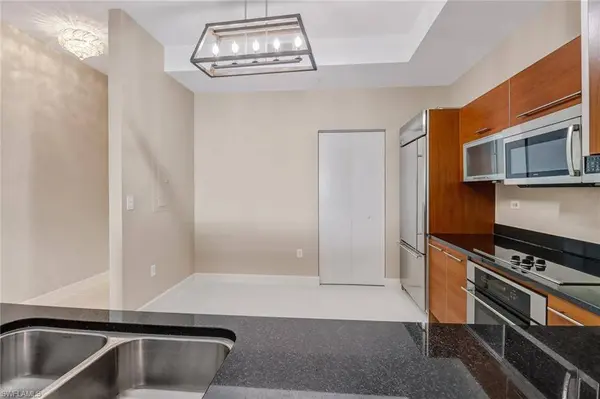 3000 Oasis Grand BLVD #401, Fort Myers, FL 33916