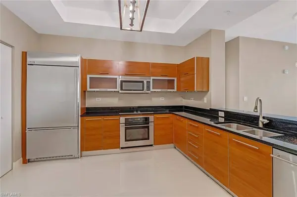 3000 Oasis Grand BLVD #401, Fort Myers, FL 33916