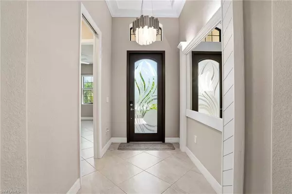 28076 Foxrock CT, Bonita Springs, FL 34135