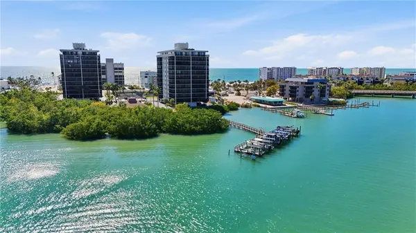 26131 Hickory BLVD #4D, Bonita Springs, FL 34134