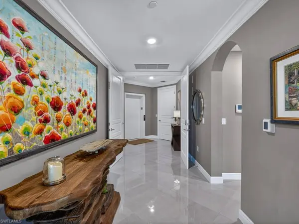 16371 Viansa WAY #201, Naples, FL 34110