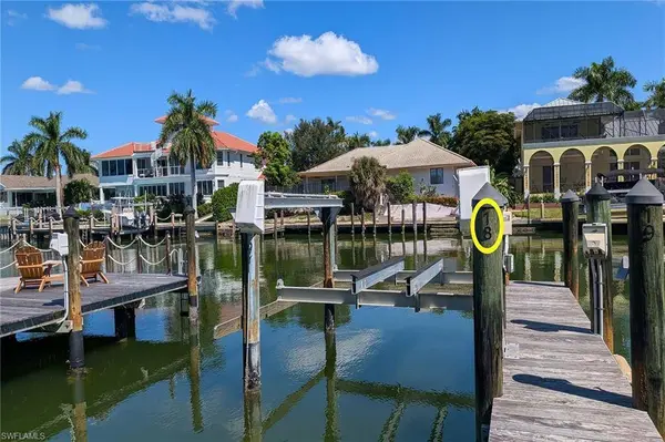 845 Collier CT #204, Marco Island, FL 34145