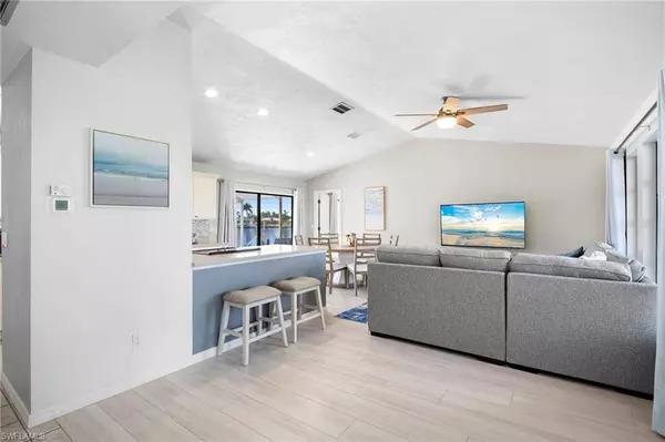 4530 W Coral CIR, Fort Myers, FL 33903