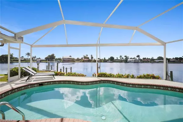 4530 W Coral CIR, Fort Myers, FL 33903