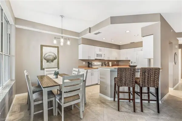 24827 Lakemont Cove LN #101, Bonita Springs, FL 34134