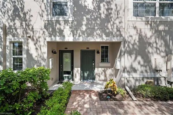 23520 Alamanda DR #202, Estero, FL 34135