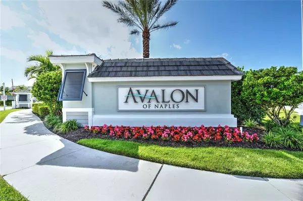 6940 Avalon CIR #503, Naples, FL 34112