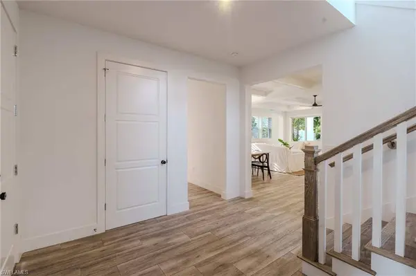 1075 Frank Whiteman BLVD, Naples, FL 34103