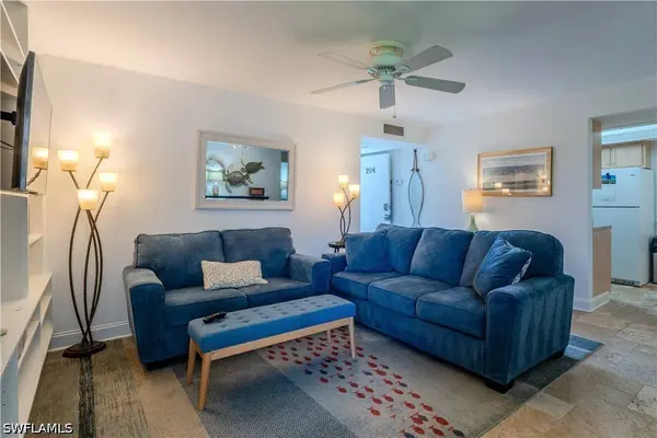 3645 Boca Ciega DR #204, Naples, FL 34112