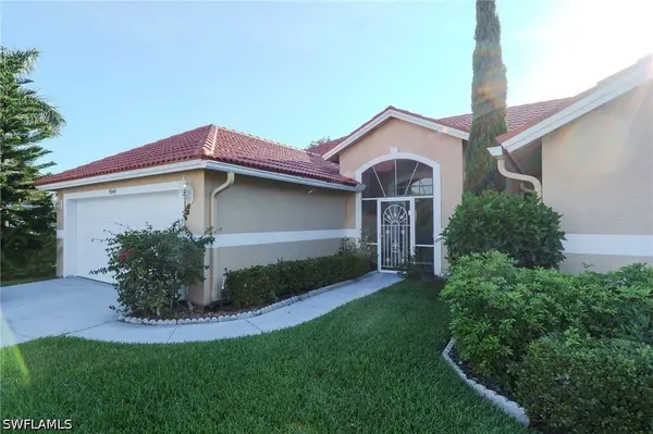 1945 E Crown Pointe BLVD, Naples, FL 34112