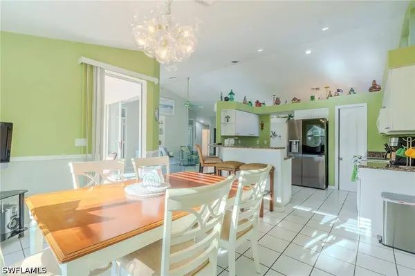 1945 E Crown Pointe BLVD, Naples, FL 34112