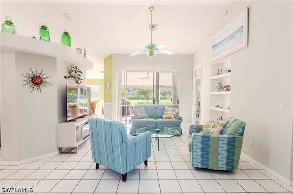 1945 E Crown Pointe BLVD, Naples, FL 34112