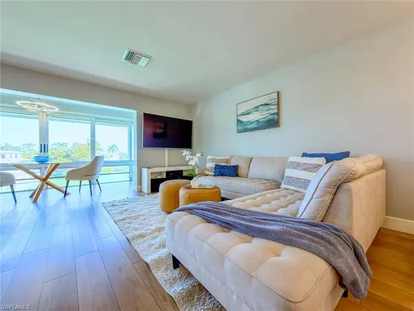 1910 Gulf Shore BLVD N #312, Naples, FL 34102