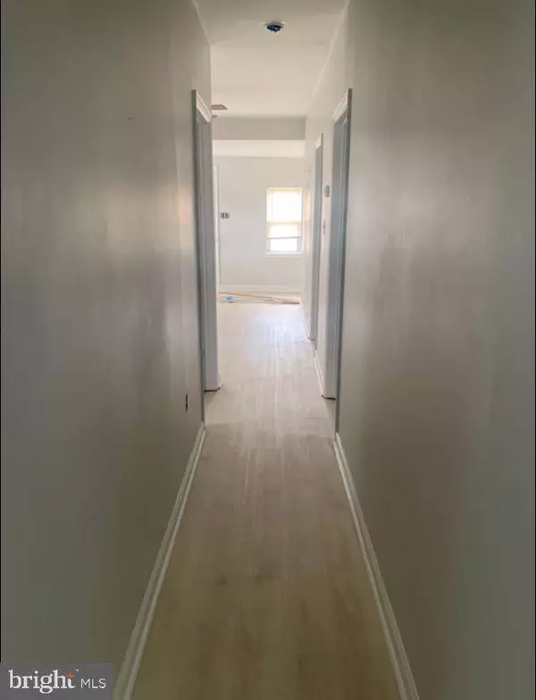 1009 HESSIAN AVE, West Deptford, NJ 08093