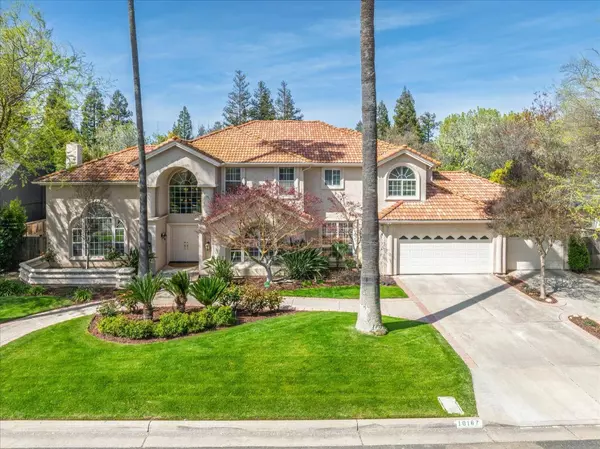 10167 N Ponderosa DR, Fresno, CA 93720