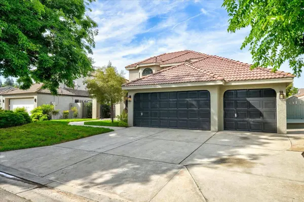 3668 W Ellery AVE, Fresno, CA 93711