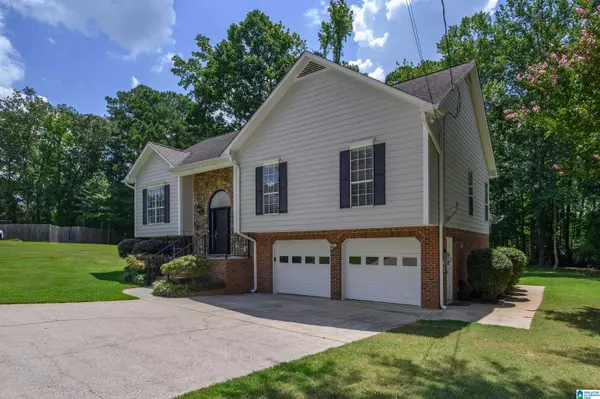 494 FIELDSTONE DRIVE, Helena, AL 35080