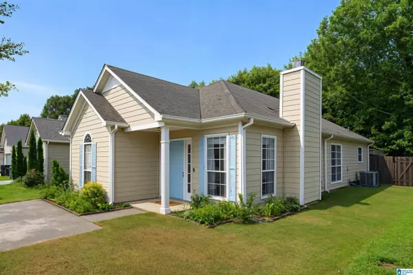 389 WALKER WAY, Pelham, AL 35124