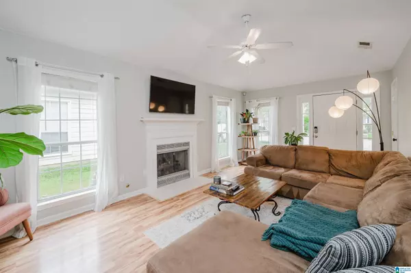 389 WALKER WAY, Pelham, AL 35124