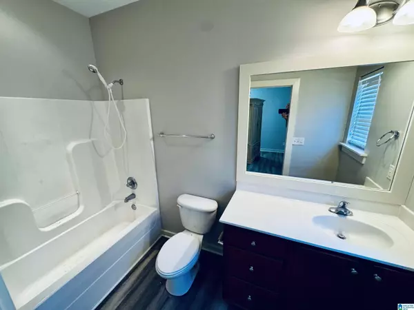 536 KINCAID COVE LANE, Odenville, AL 35120