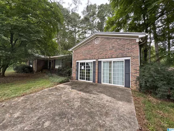 1629 LAKEVIEW DRIVE NW, Cullman, AL 35055