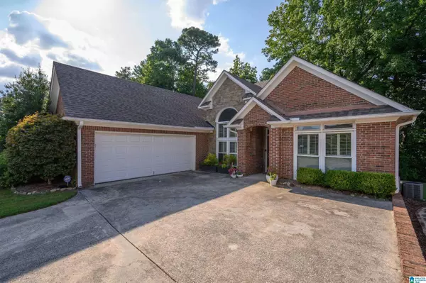 1598 BENT RIVER CIRCLE, Vestavia Hills, AL 35216