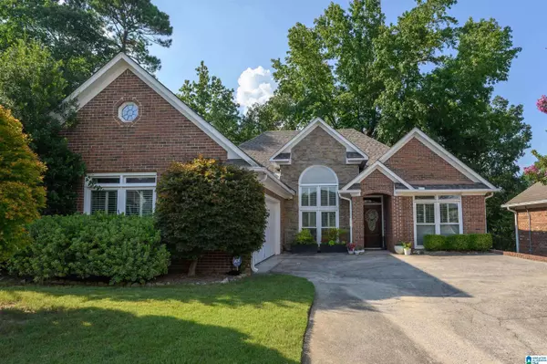 1598 BENT RIVER CIRCLE, Vestavia Hills, AL 35216