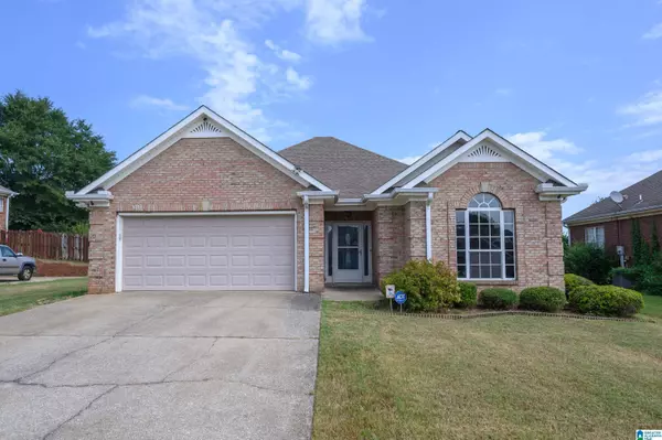 4413 WILD FLOWER CIRCLE, Bessemer, AL 35022