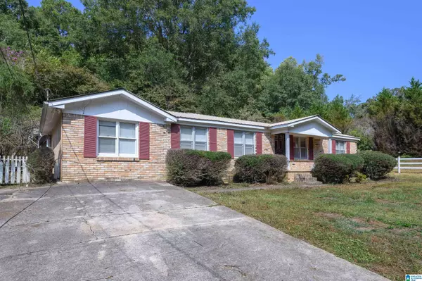 5221 EDGEWOOD ROAD, Adamsville, AL 35005