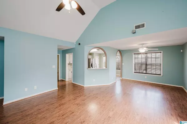 4413 WILD FLOWER CIRCLE, Bessemer, AL 35022