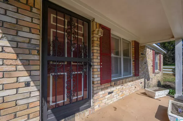 5221 EDGEWOOD ROAD, Adamsville, AL 35005