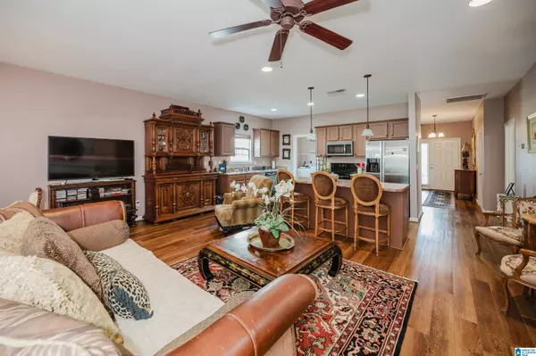 1072 FAIRBANK LANE, Chelsea, AL 35043