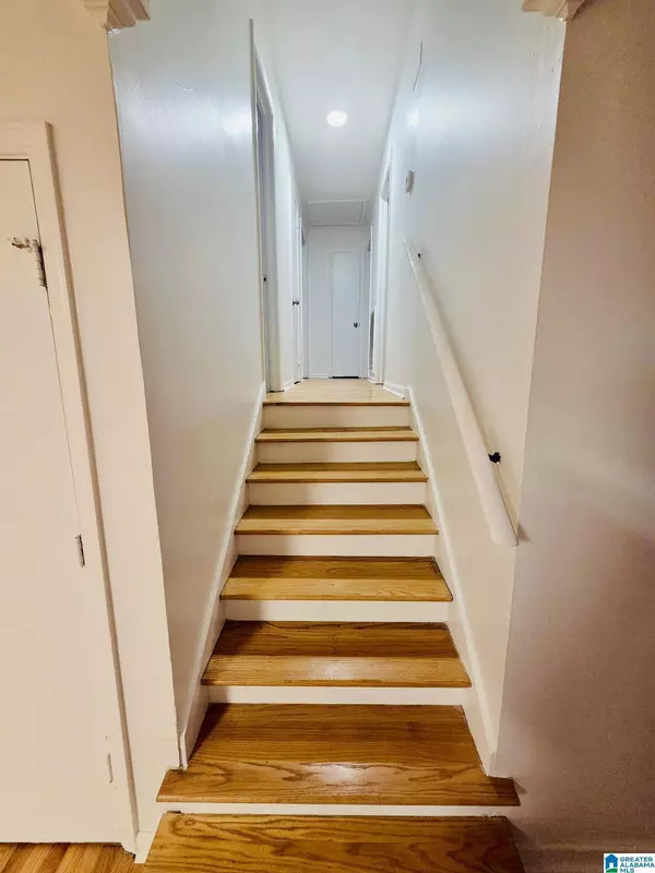 321 JUNE AVENUE, Hueytown, AL 35023