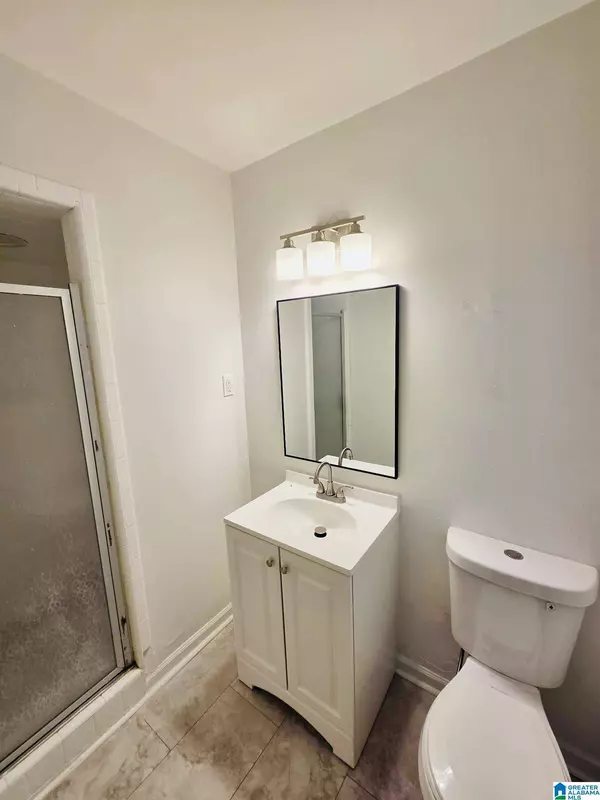 321 JUNE AVENUE, Hueytown, AL 35023