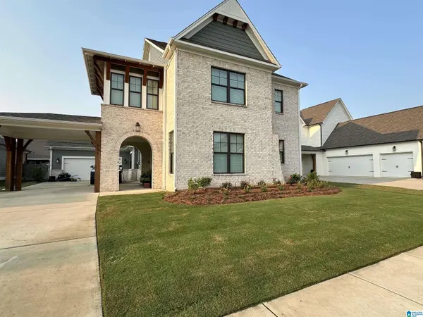 851 GRIFFIN PARK CIRCLE, Birmingham, AL 35242