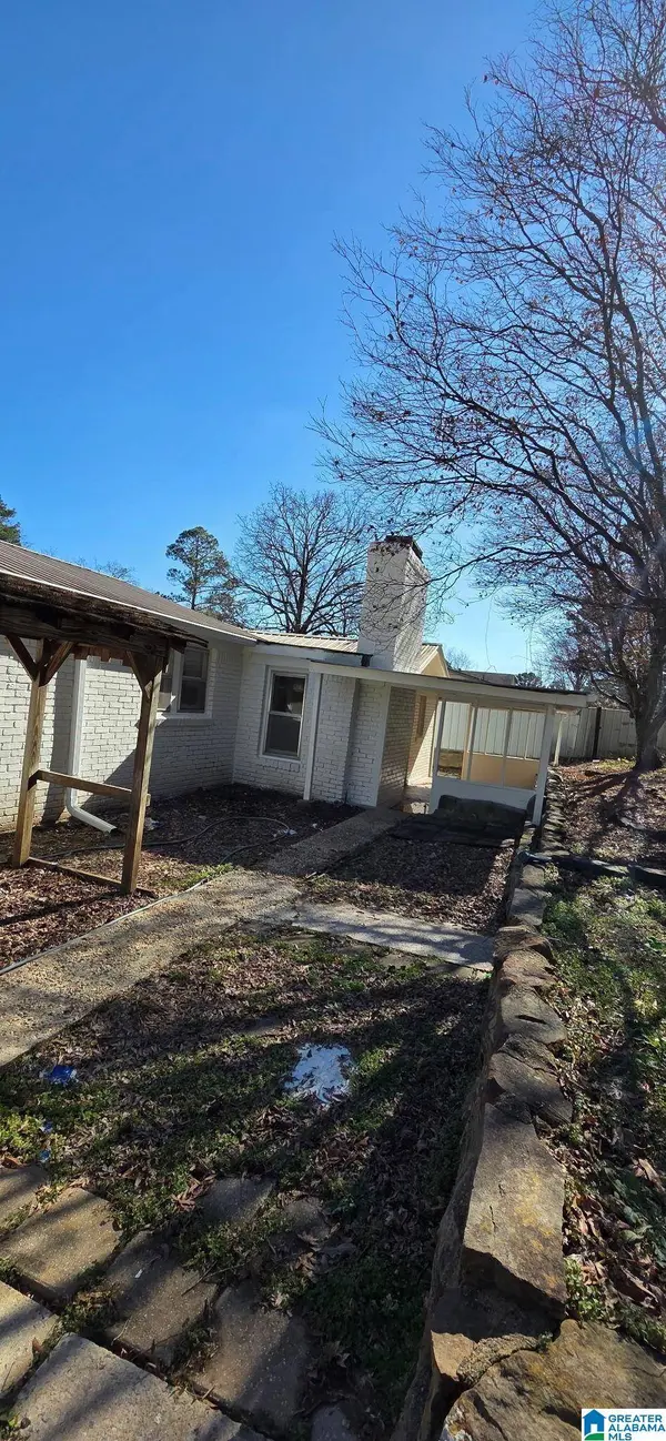 5221 EDGEWOOD ROAD, Adamsville, AL 35005