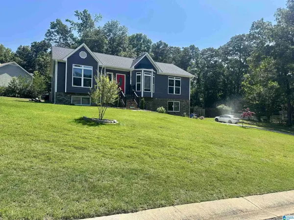 501 DOGWOOD FOREST CIRCLE, Alabaster, AL 35007