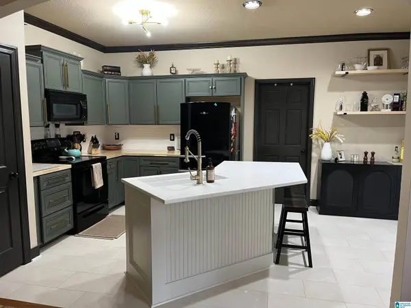 760 SMALL LAKE DRIVE, Odenville, AL 35120