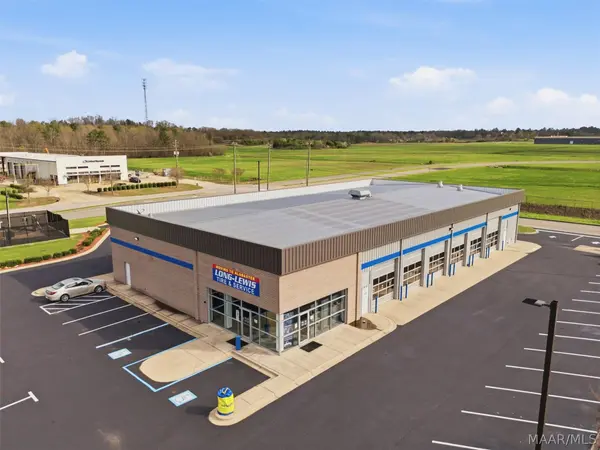 172 Market Place CIR, Calera, AL 35040